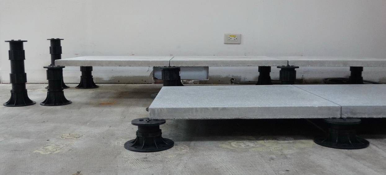 HiFloor pedestal system photo