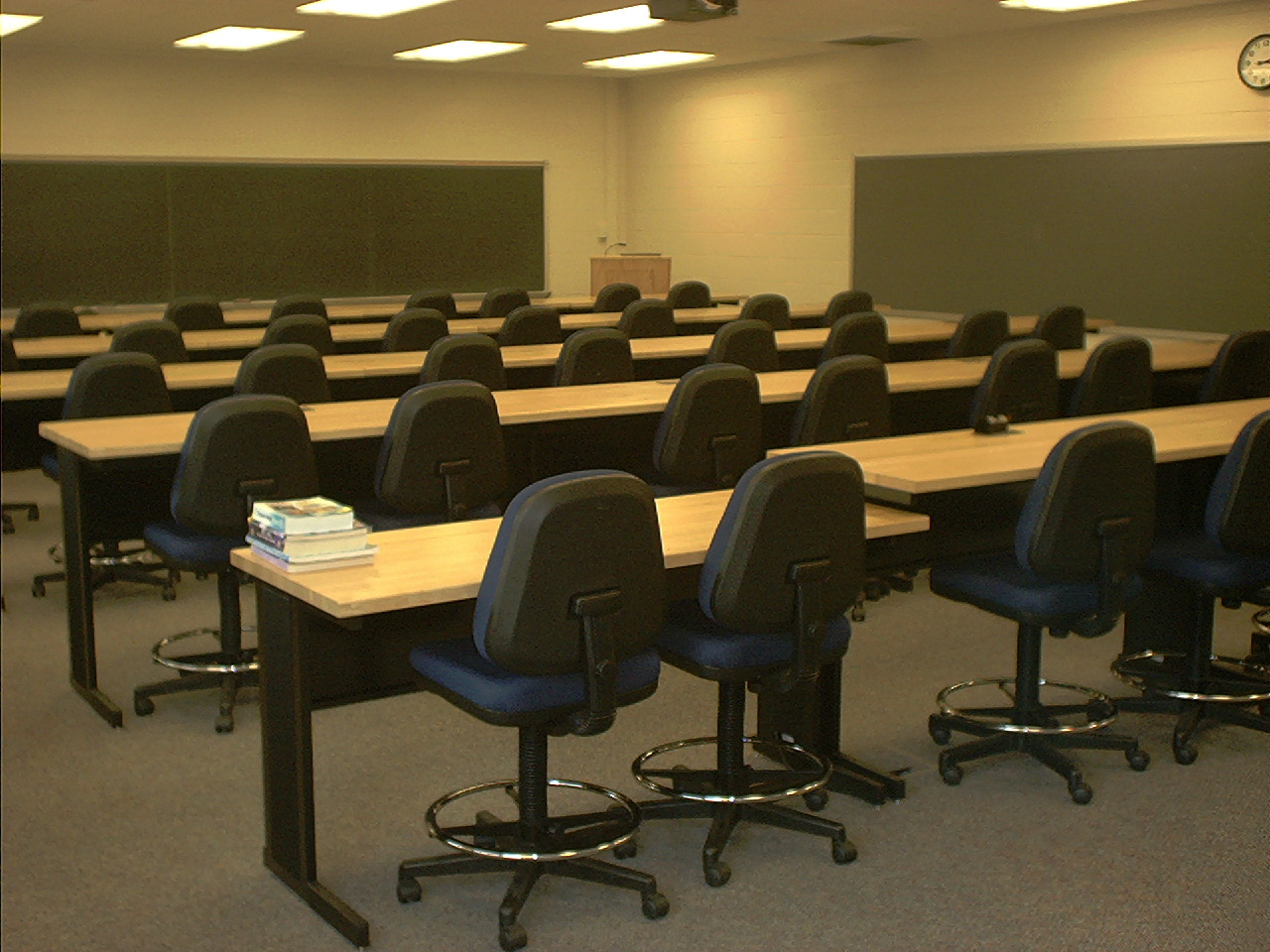 ECO access floor Case Study Photo, Penn State University, York