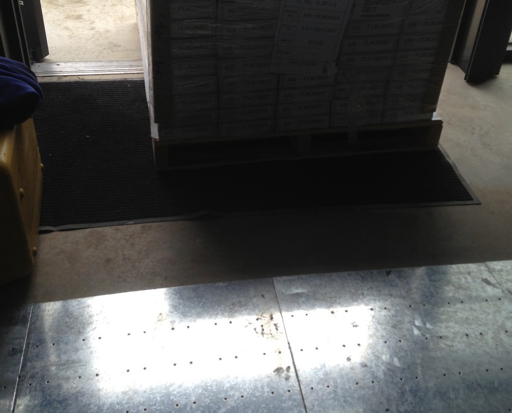 ECO access floor Case Study Photo, Benton store