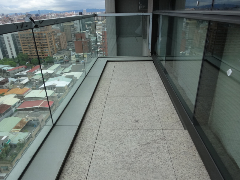 Outdoor access floor Case Study Photo, Balcany, Taiwan