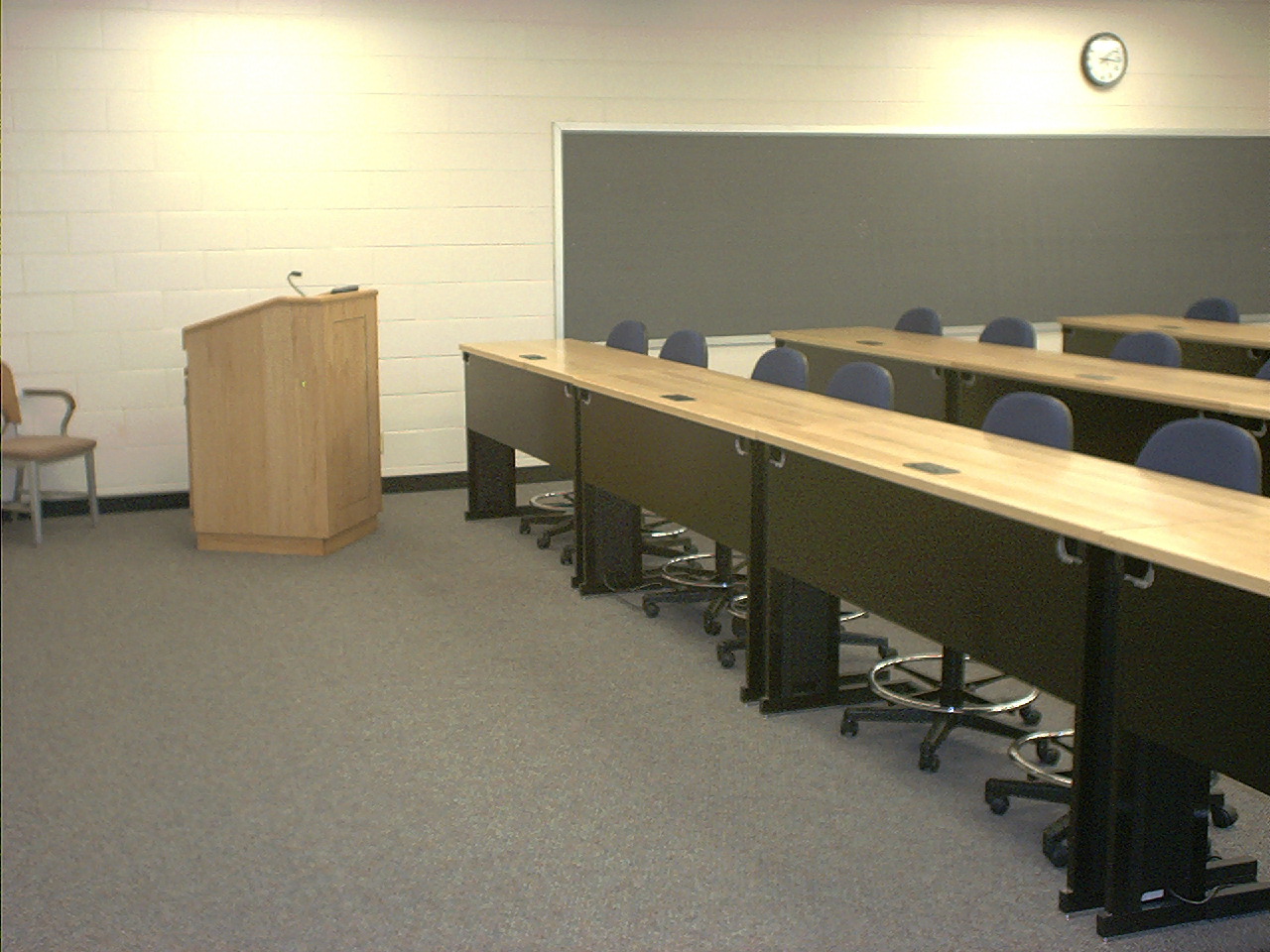 ECO access floor Case Study Photo, Penn State University, York